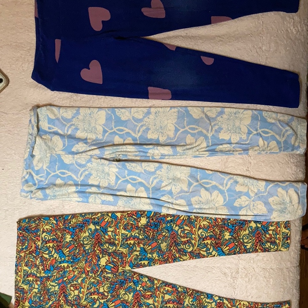 These are three pairs of luloroe